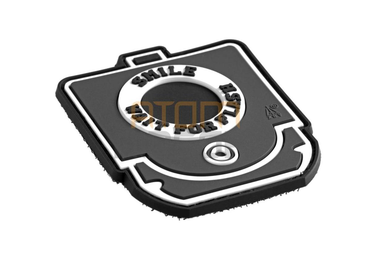 "Smile and Wait Rubber" PVC Velcro Badge - Foliage Green