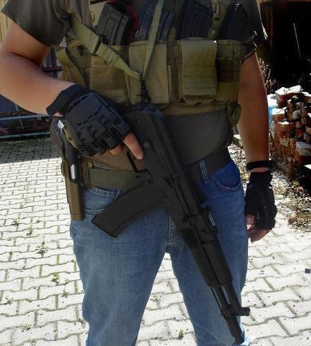 AK-105, steel frame (CM040B)