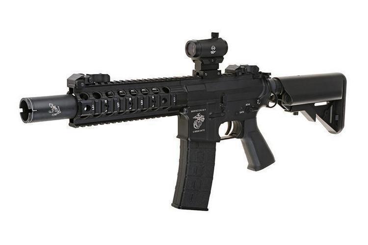 Compact II punapistetähtäin - musta