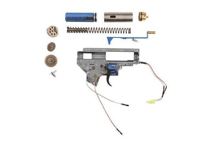 SA-V04 KeyMod 9" - Black