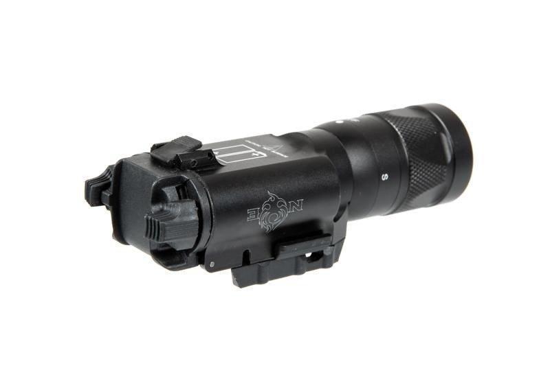 Evolution X300V tactical weapon light - black