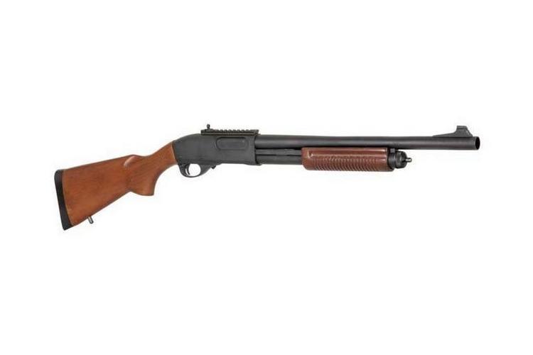 8870 gas shotgun - wooden stock