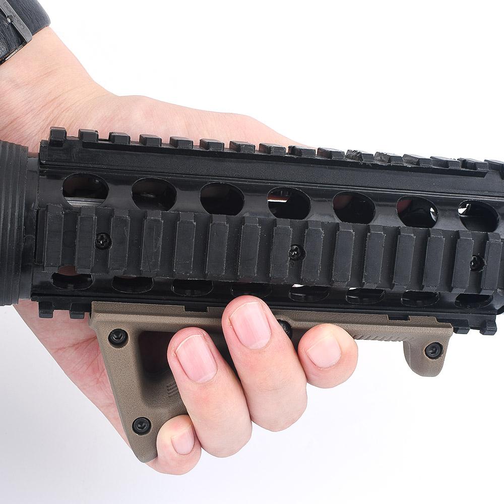 MP AFG-2 Angled Fore Grip etukahva - hiekka
