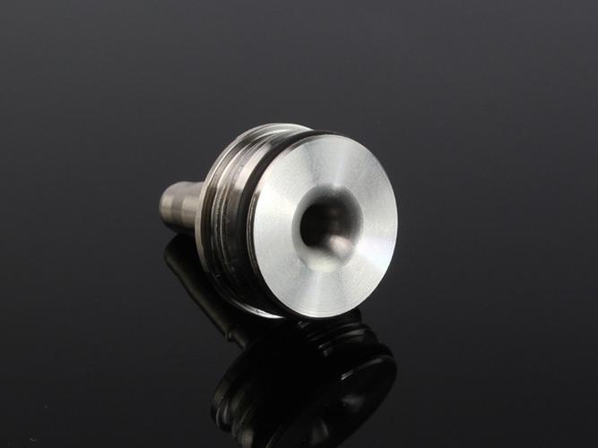 TM L96 AWS ja Well MB44xx teräksinen sylinterinpää