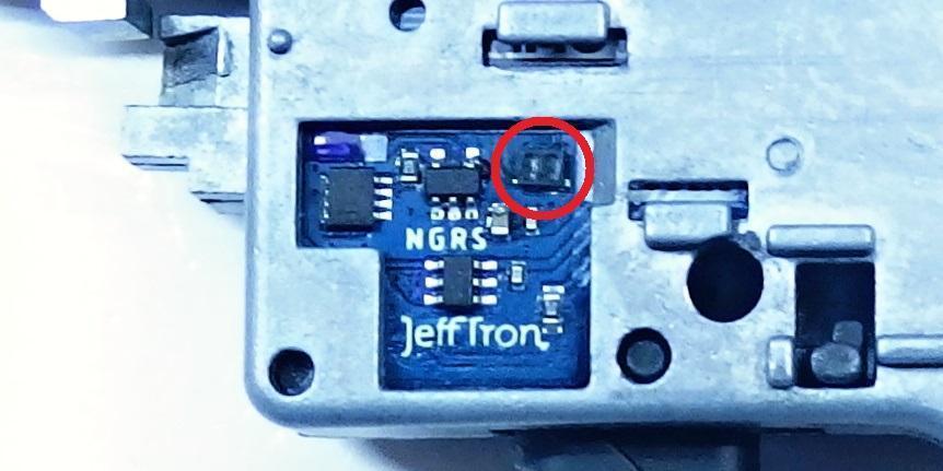 Leviathan NGRS, optinen (johdotus taakse)