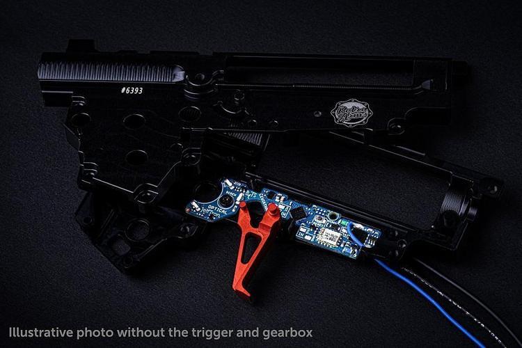 Leviathan V3, optical